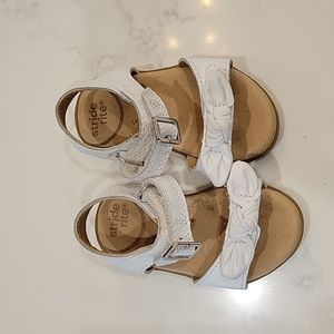 Stride rite sandals. US 4m